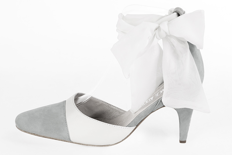 Pearl grey and pure white women's open side shoes, with a scarf around the ankle. Round toe. High slim heel. Profile view - Florence KOOIJMAN